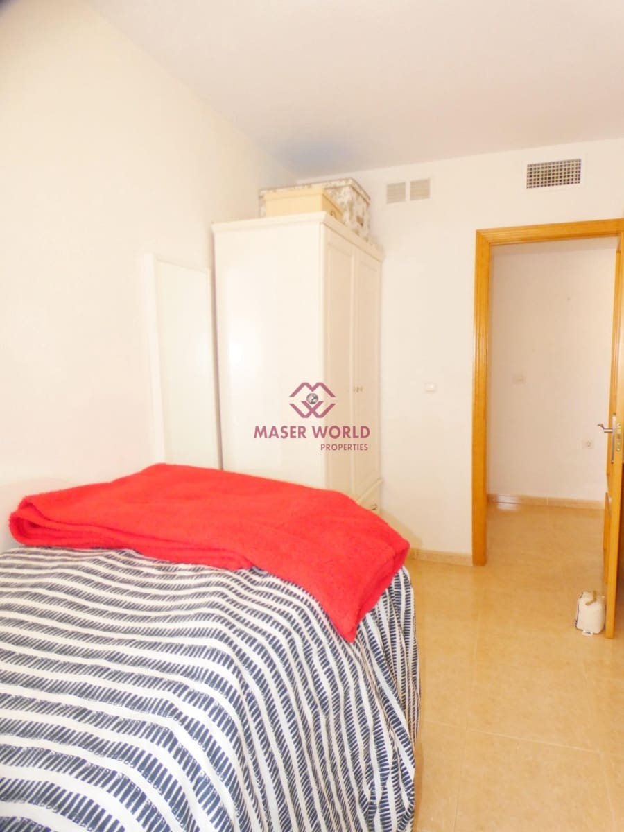 2 chambre Penthouse à vendre à Puerto de Mazarron avec piscine garage - 155 000 € (Ref: 9524236)