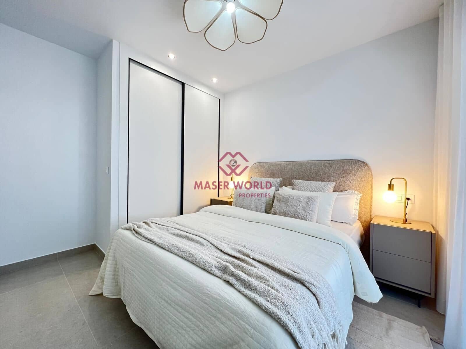 3 bedroom Semi-detached Villa for sale in Benferri with garage - € 298,000 (Ref: 9548114)