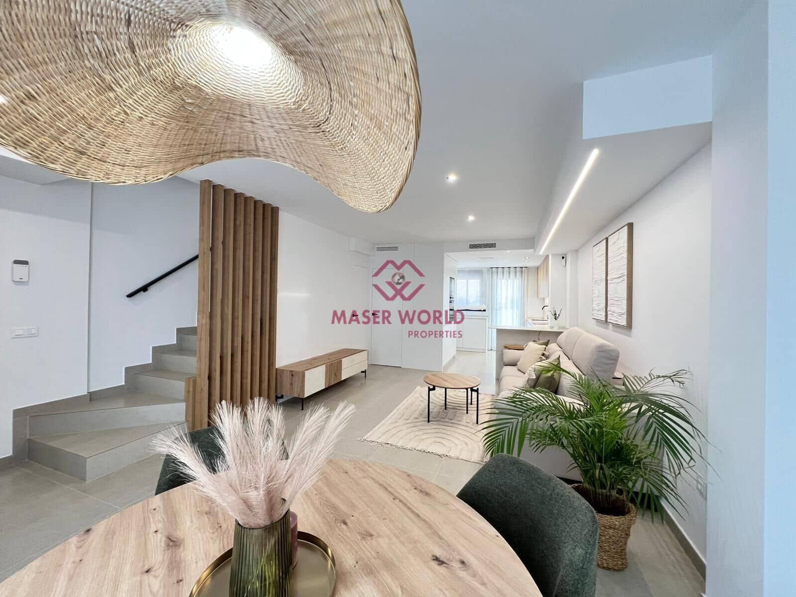 3 bedroom Semi-detached Villa for sale in Benferri with garage - € 298,000 (Ref: 9548114)