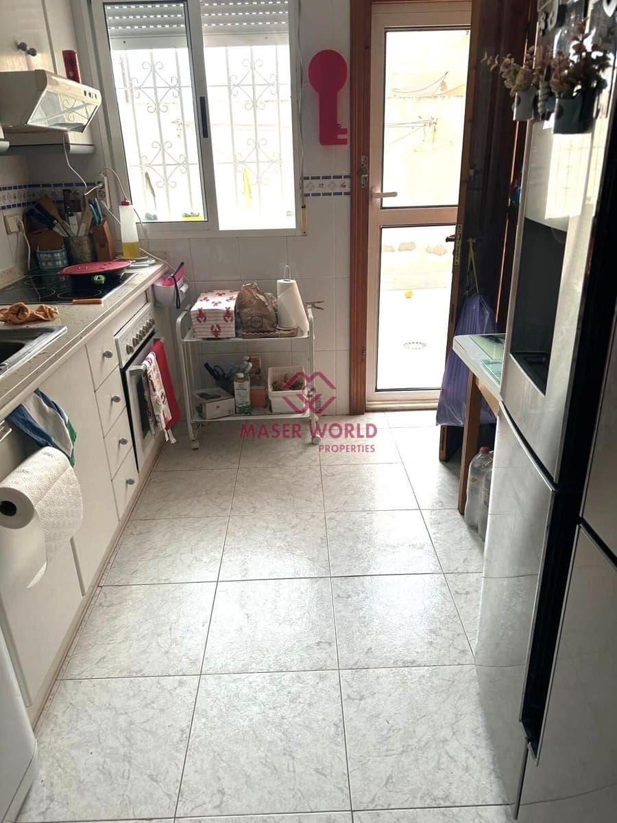 4 chambre Appartement à vendre à Puerto de Mazarron avec piscine garage - 350 000 € (Ref: 9555642)