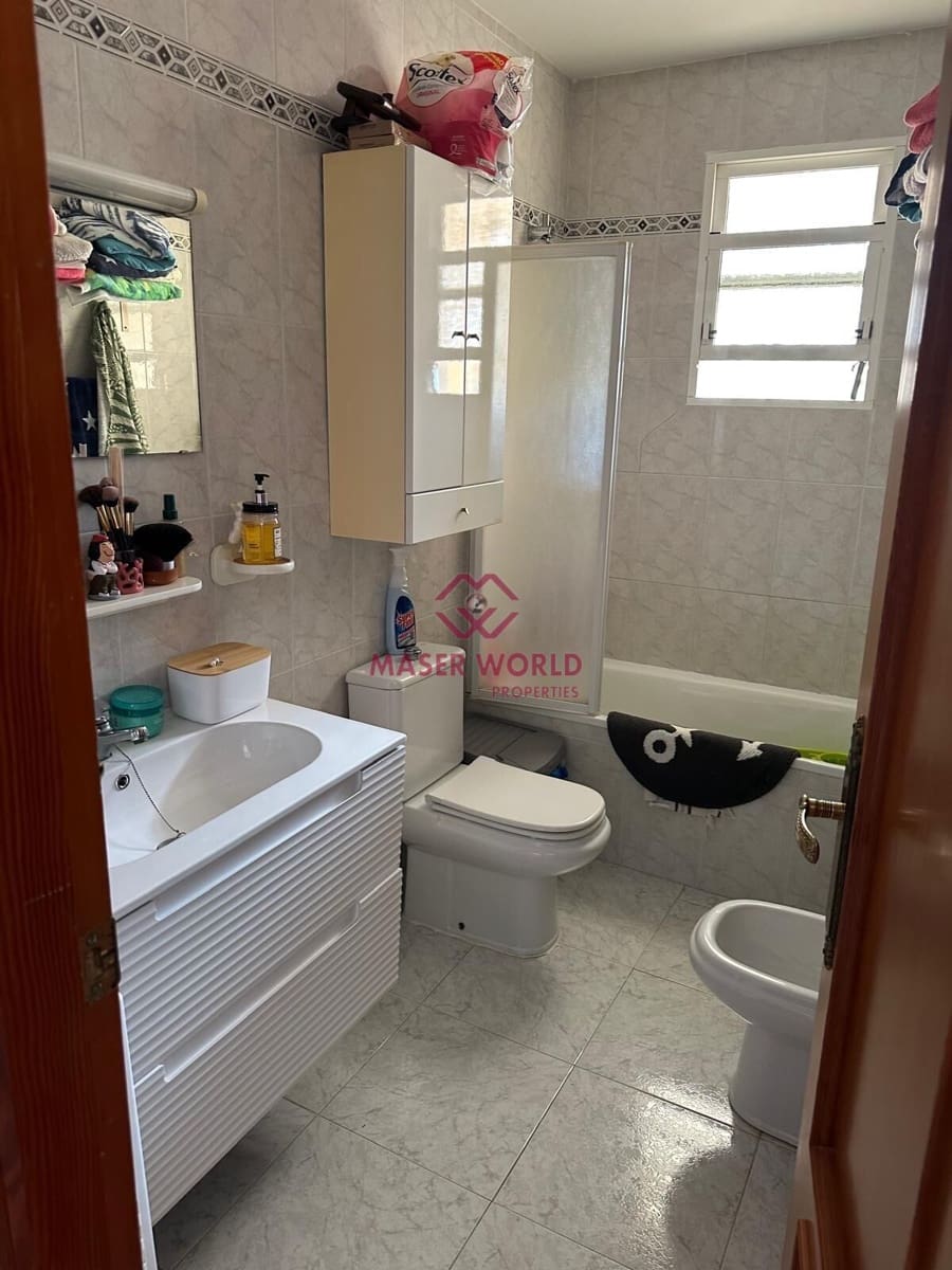 4 chambre Appartement à vendre à Puerto de Mazarron avec piscine garage - 350 000 € (Ref: 9555642)