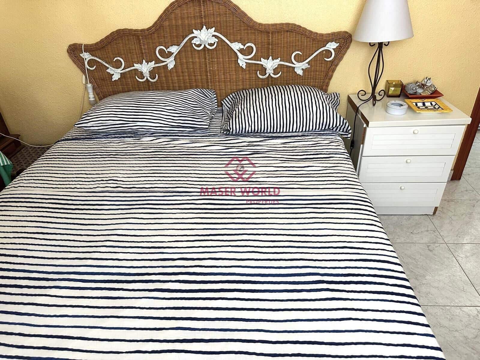 4 chambre Appartement à vendre à Puerto de Mazarron avec piscine garage - 350 000 € (Ref: 9555642)