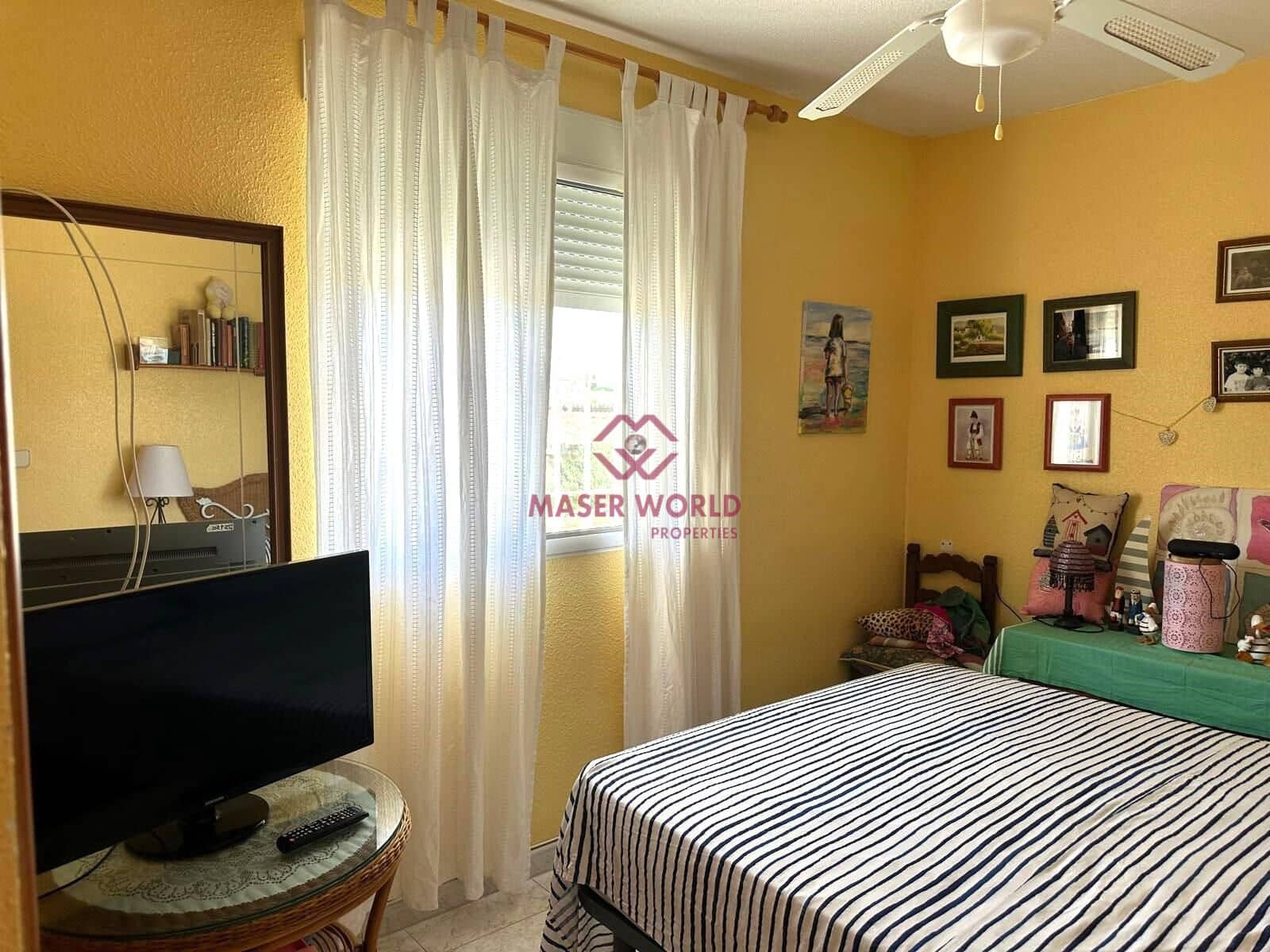 4 chambre Appartement à vendre à Puerto de Mazarron avec piscine garage - 350 000 € (Ref: 9555642)