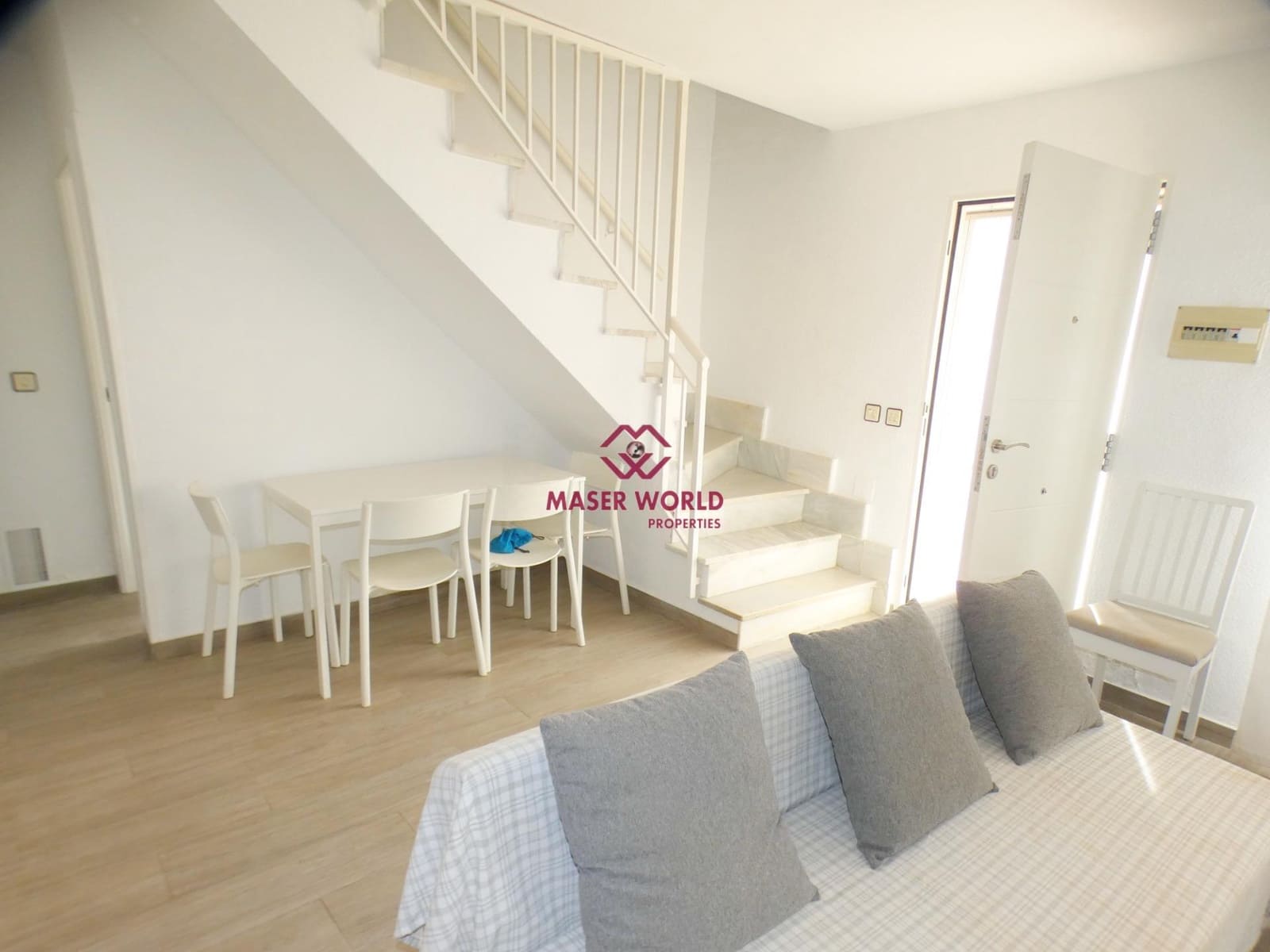 Apartamento de 4 habitaciones en Puerto de Mazarron en venta - 272.000 € (Ref: 9561708)