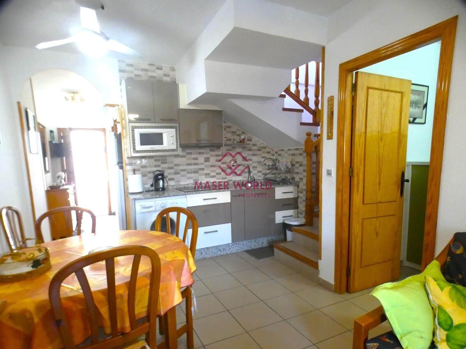 2 makuuhuone Kattohuoneisto myytävänä paikassa Puerto de Mazarron mukana uima-altaan - 135 000 € (Ref: 9568490)