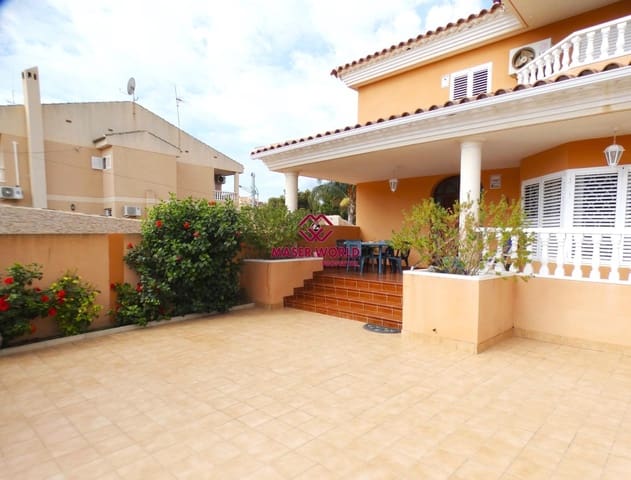 5 camera da letto Villa in vendita in Puerto de Mazarron, Mazarrón con garage - 370.000 € (Rif: 9568491)