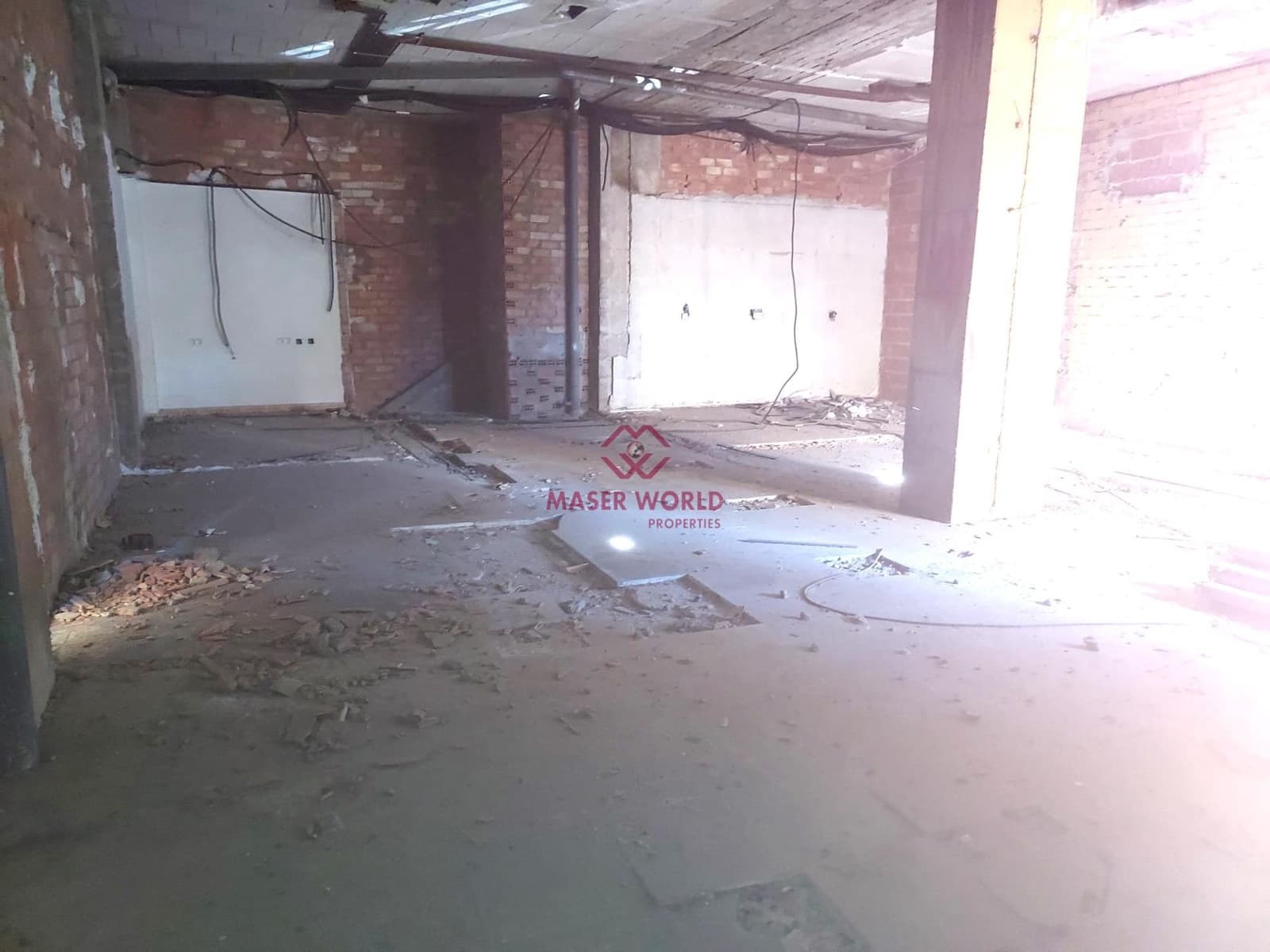 Commerciale in vendita in Mazarron - 96.000 € (Rif: 9596041)