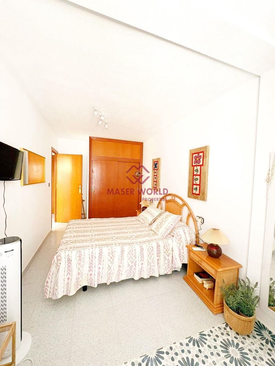 4 bedroom Villa for sale in Puerto de Mazarron with pool - € 305,000 (Ref: 9604915)