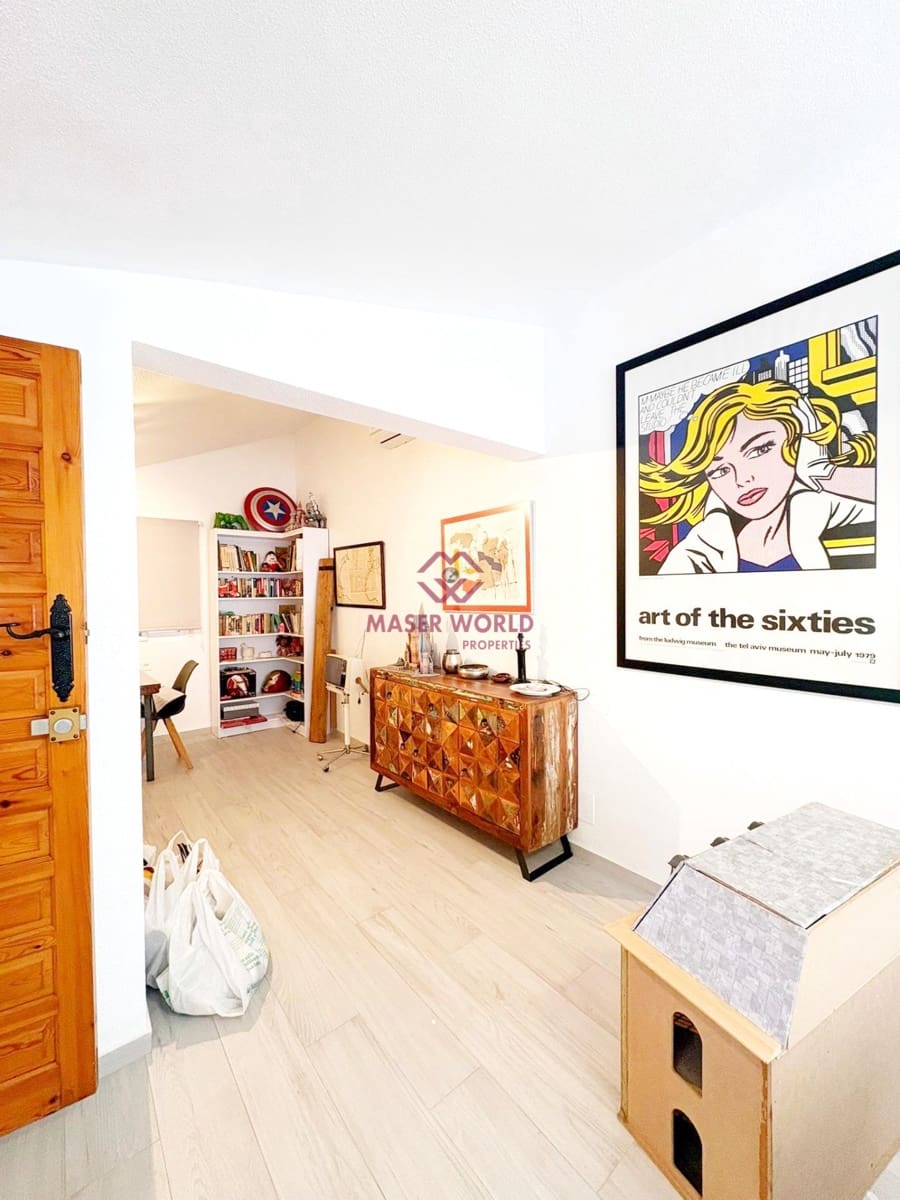 4 bedroom Villa for sale in Puerto de Mazarron with pool - € 305,000 (Ref: 9604915)