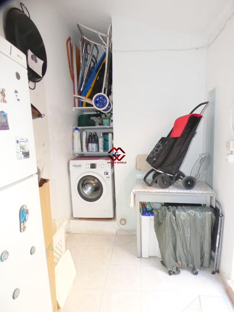 3 bedroom Apartment for sale in Puerto de Mazarron - € 165,000 (Ref: 9611465)