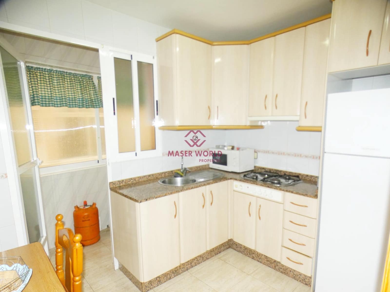 Piso de 2 habitaciones en Puerto de Mazarron en venta - 165.000 € (Ref: 9619153)