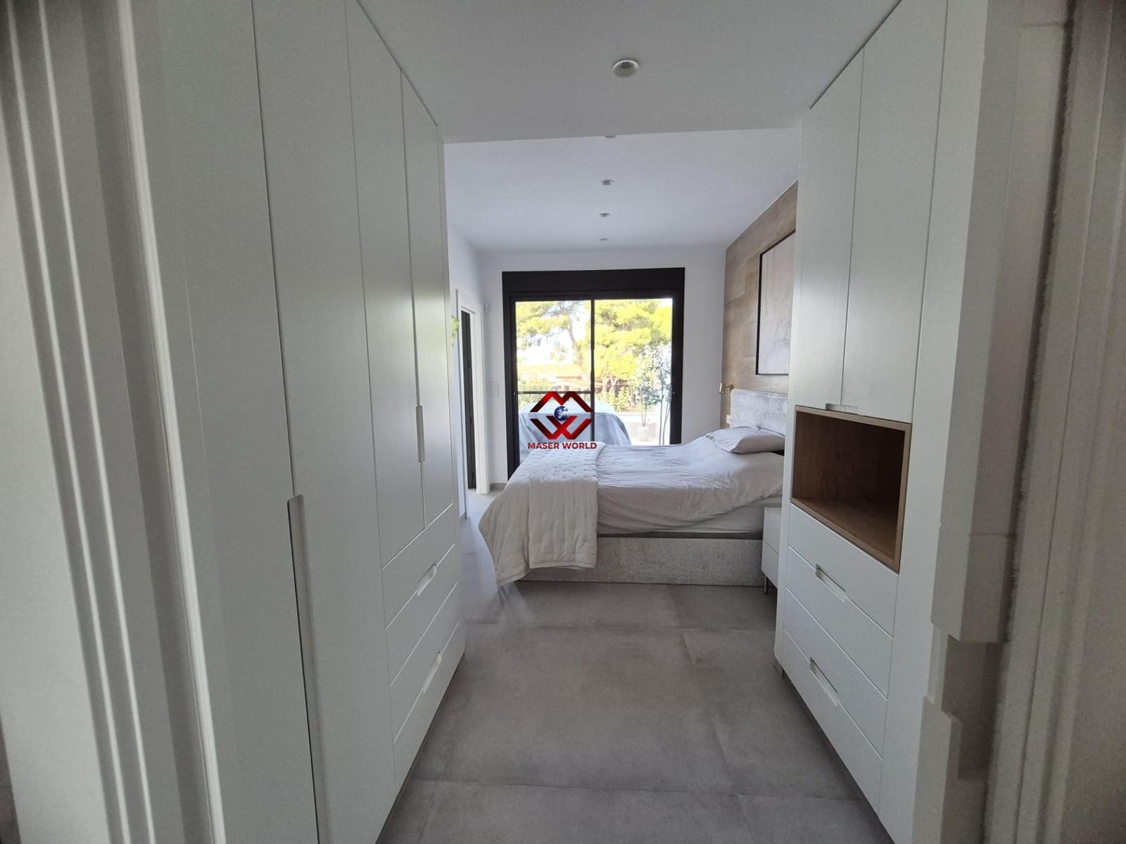 Chalet de 4 habitaciones en Santiago de la Ribera en venta con piscina garaje - 699.900 € (Ref: 9651868)