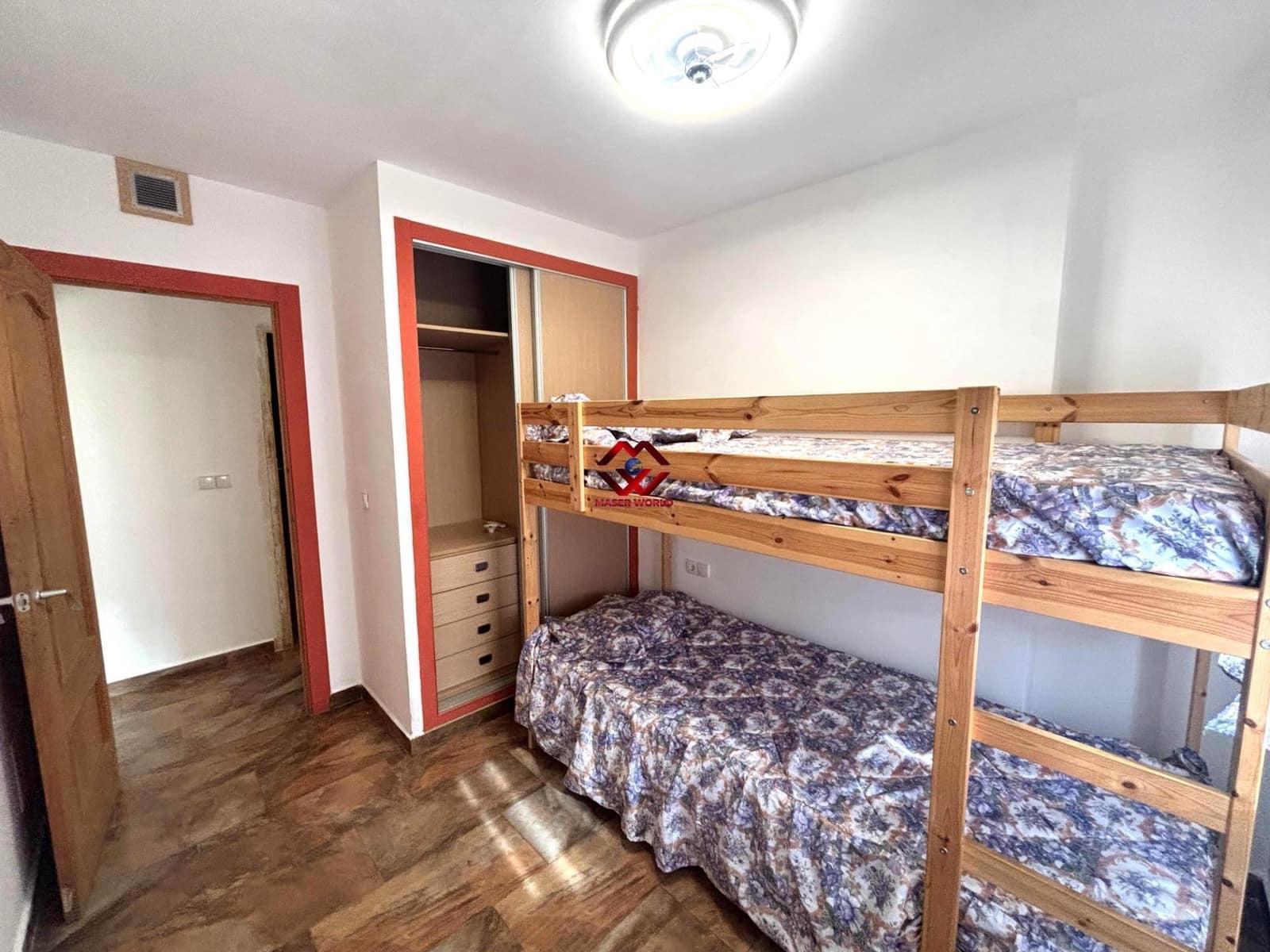 Apartamento de 2 habitaciones en Santiago de la Ribera en venta con garaje - 128.900 € (Ref: 9666431)