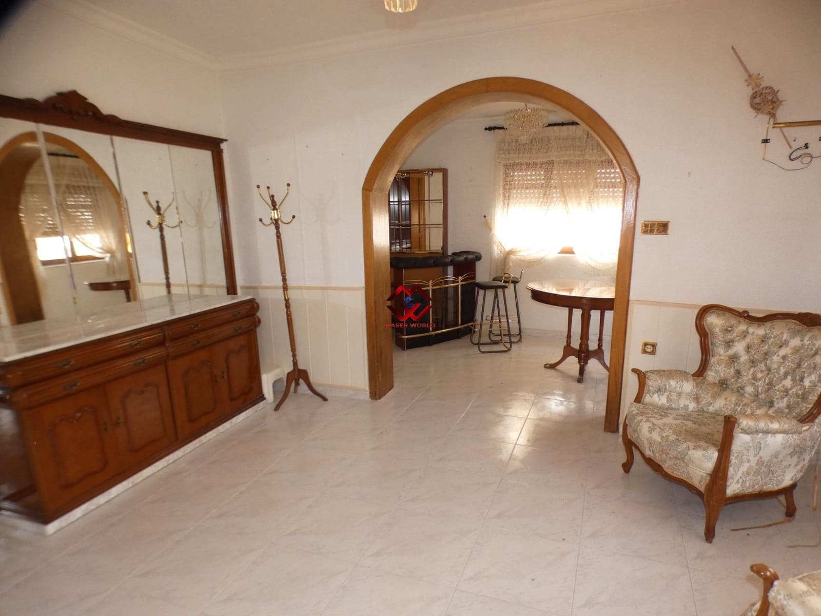 5 bedroom Villa for sale in Puerto de Mazarron - € 215,000 (Ref: 9679791)