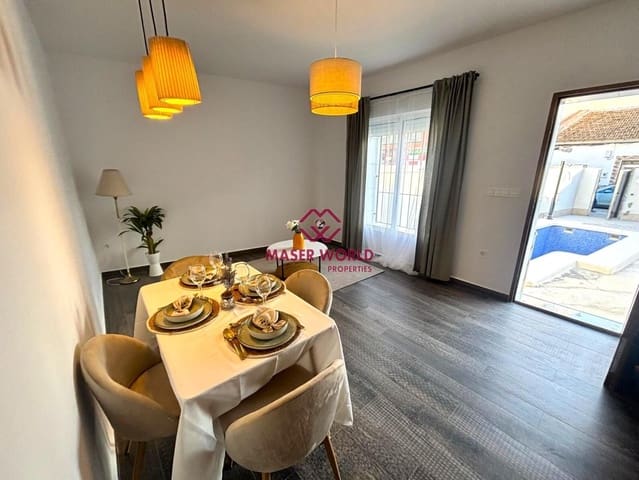 3 Zimmer Reihenhaus zu verkaufen in San Javier mit Pool Garage - 283.899 € (Ref: 9763607)