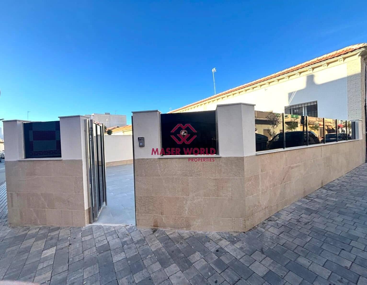 Adosado de 3 habitaciones en San Javier en venta con piscina garaje - 249.000 € (Ref: 9763607)