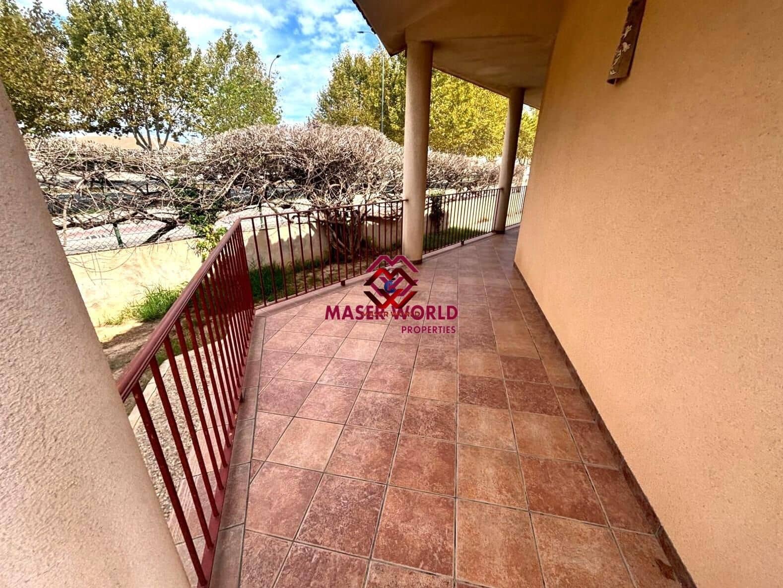 4 sypialnia Willa na sprzedaż w Santiago de la Ribera z basenem garażem - 559 900 € (Ref: 9763608)