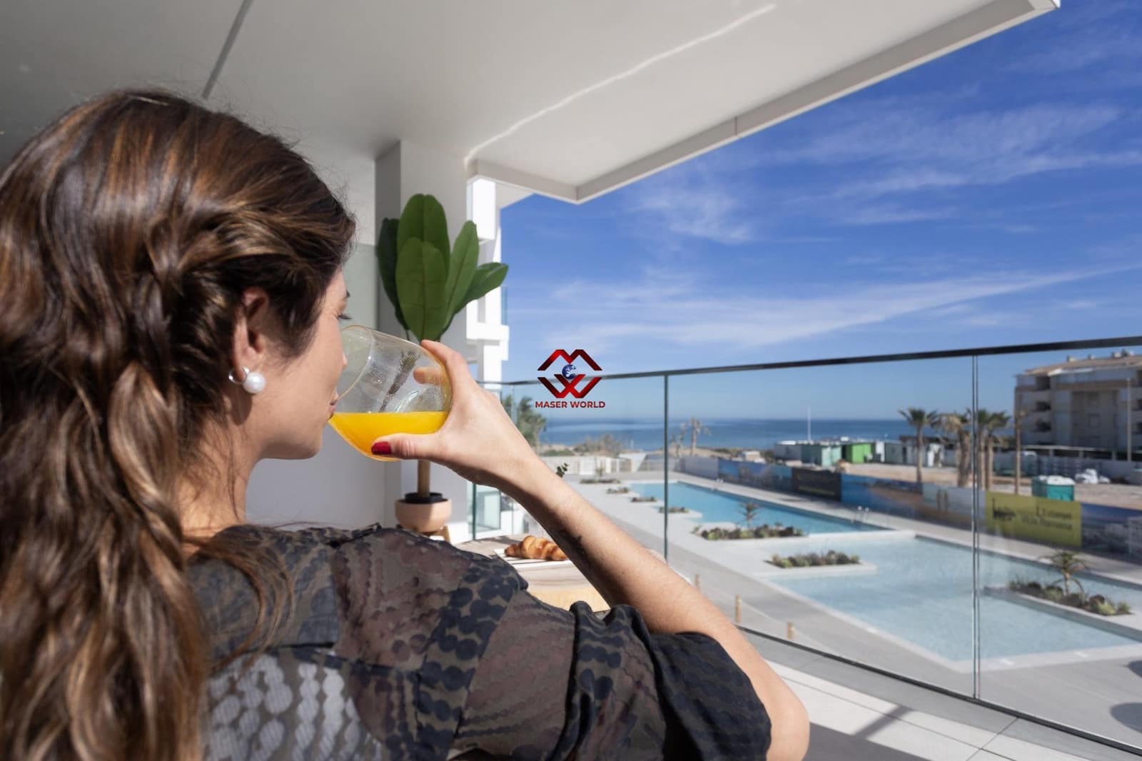 2 soveværelse Penthouse til salg i Denia med swimmingpool garage - € 499.000 (Ref: 9772985)