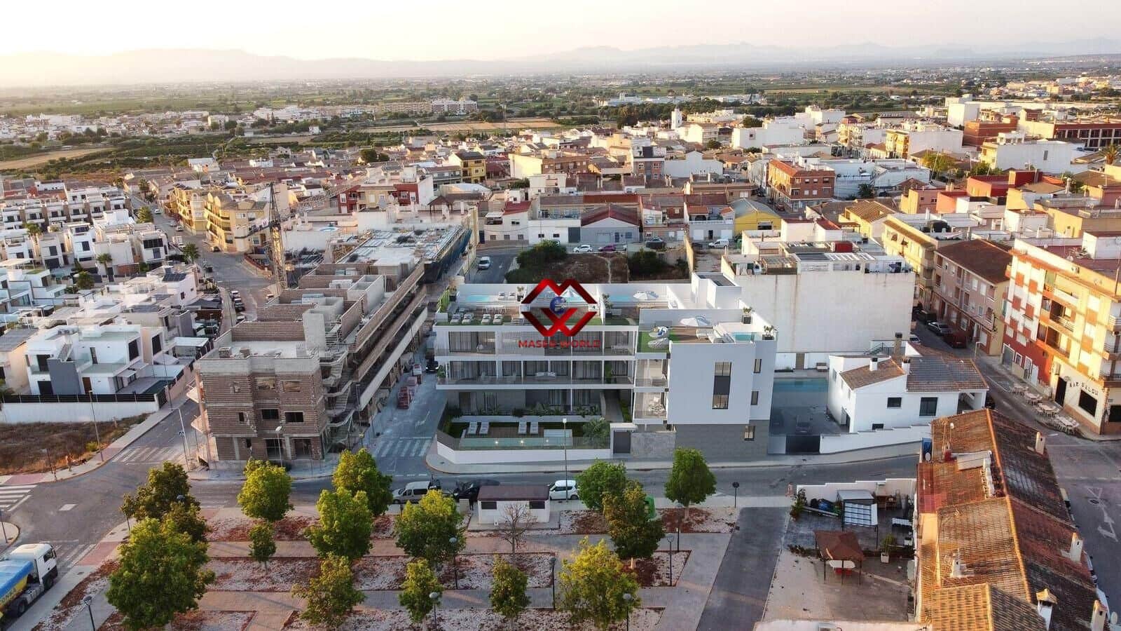 2 bedroom Apartment for sale in Benijofar with pool garage - € 285,000 (Ref: 9778052)