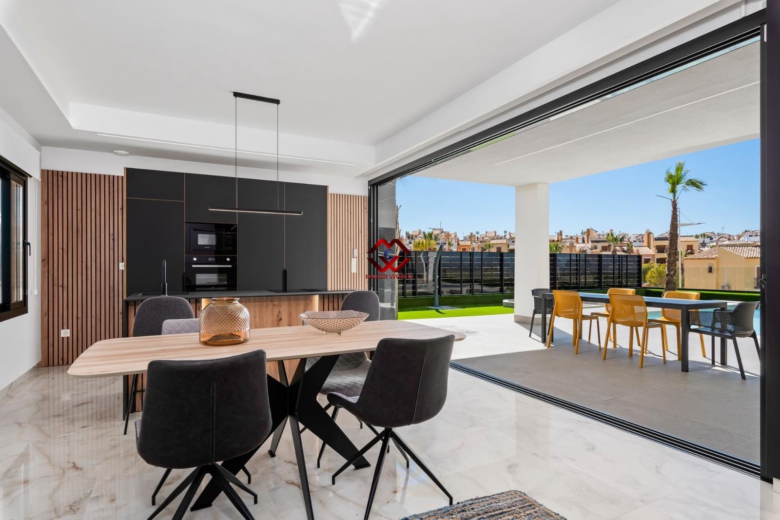 3 sypialnia Willa na sprzedaż w Algorfa z basenem garażem - 670 000 € (Ref: 9783057)