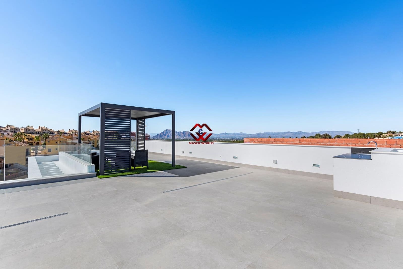 3 sypialnia Willa na sprzedaż w Algorfa z basenem garażem - 670 000 € (Ref: 9783057)