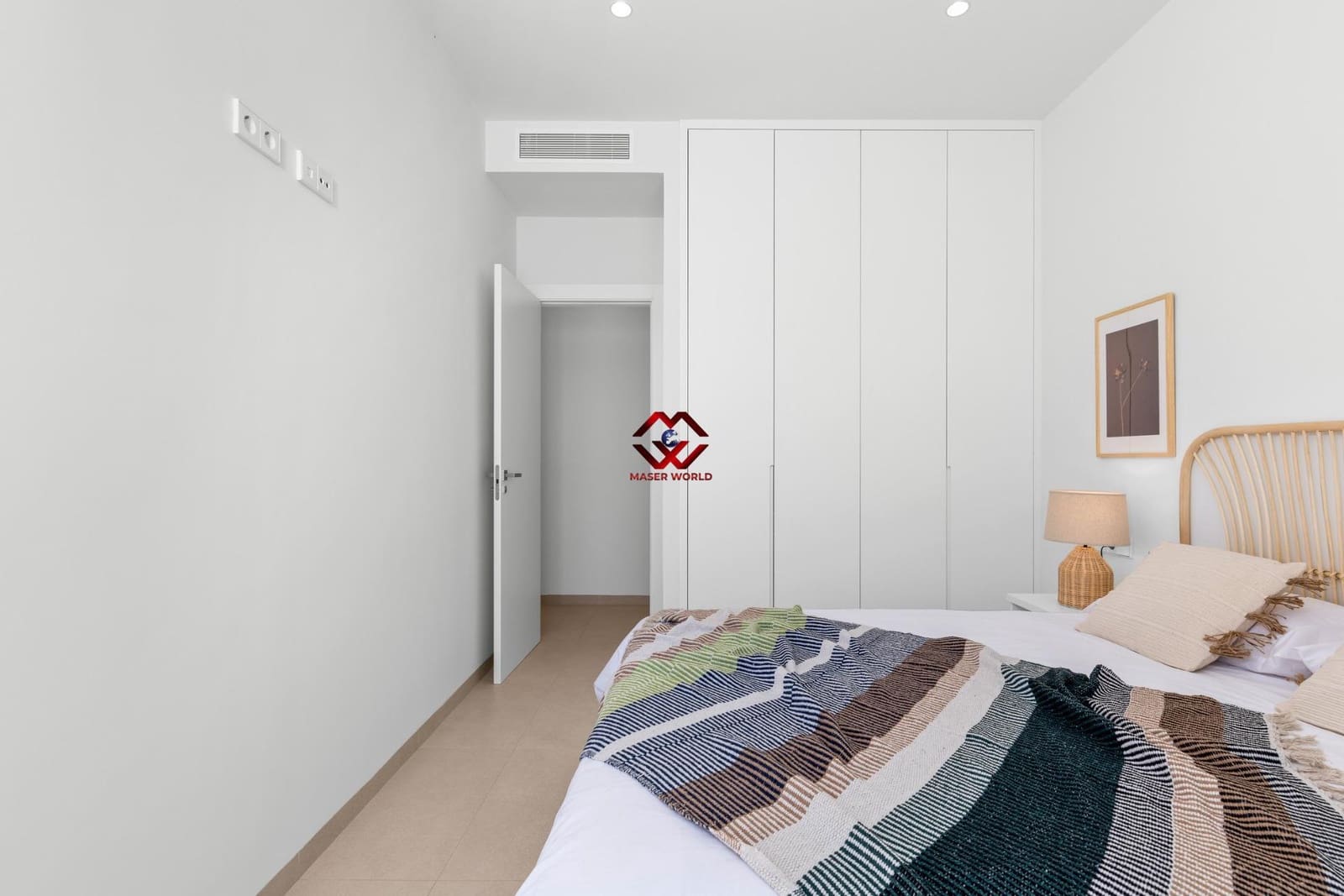 3 quarto Moradia para venda em Los Alcazares com piscina garagem - 689 900 € (Ref: 9783058)