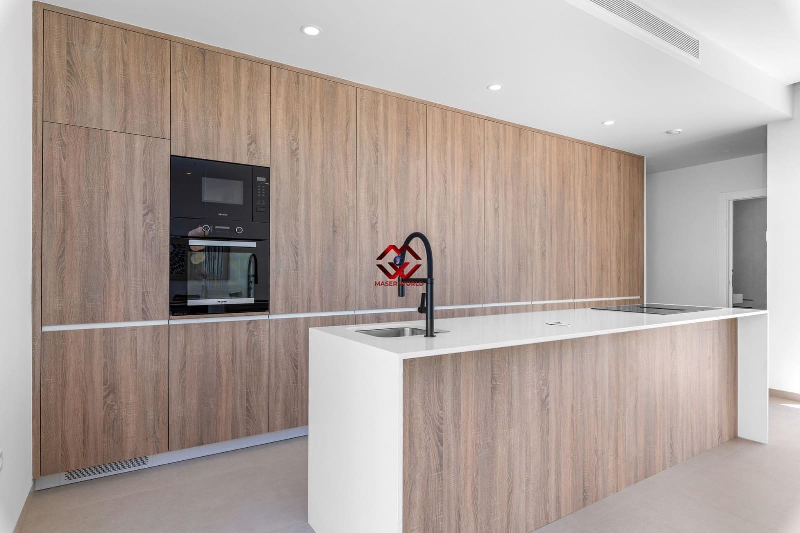 3 quarto Moradia para venda em Los Alcazares com piscina garagem - 689 900 € (Ref: 9783058)