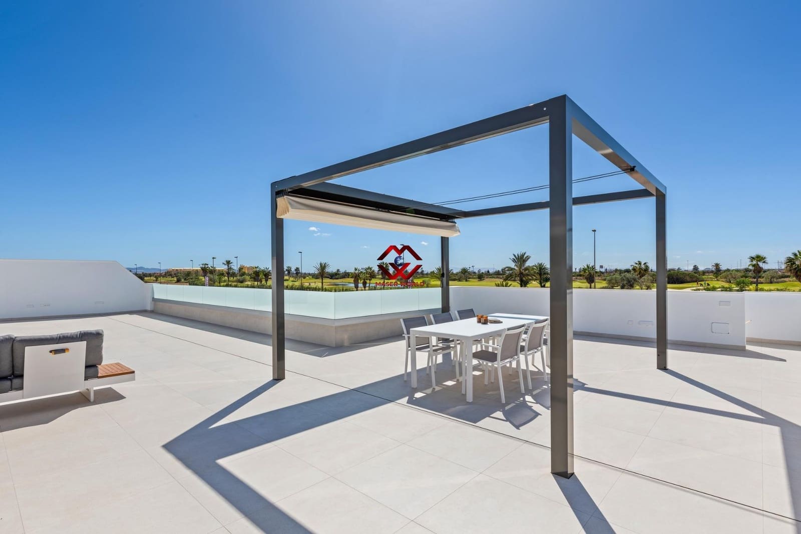 3 quarto Moradia para venda em Los Alcazares com piscina garagem - 689 900 € (Ref: 9783058)