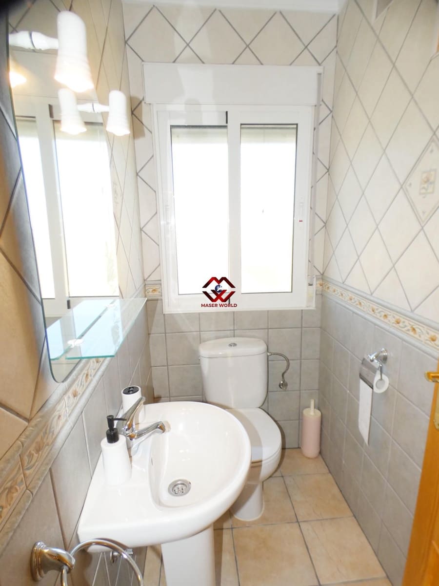 5 chambre Villa/Maison à vendre à Leiva avec piscine garage - 535 000 € (Ref: 9783541)