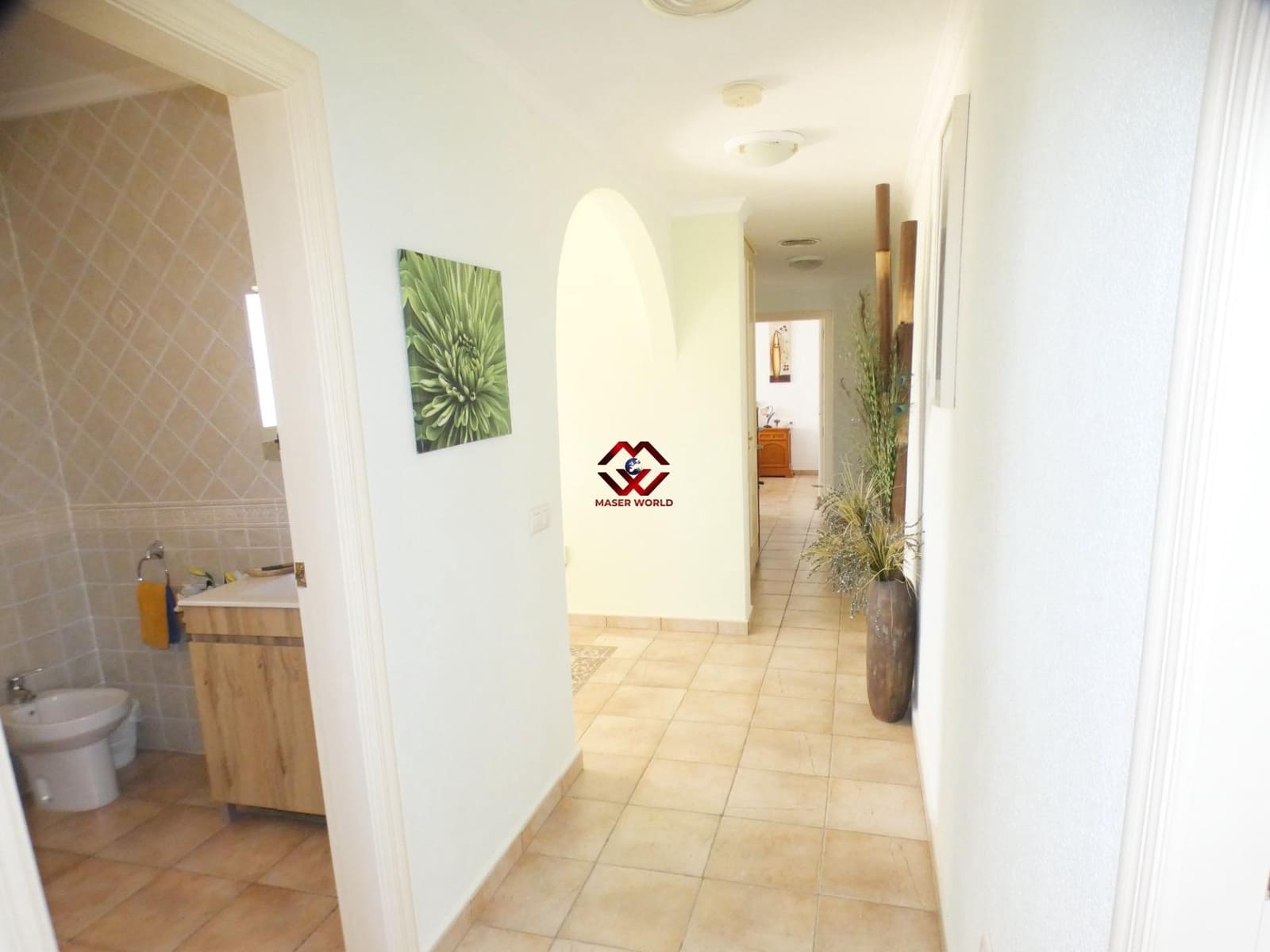 5 chambre Villa/Maison à vendre à Leiva avec piscine garage - 535 000 € (Ref: 9783541)