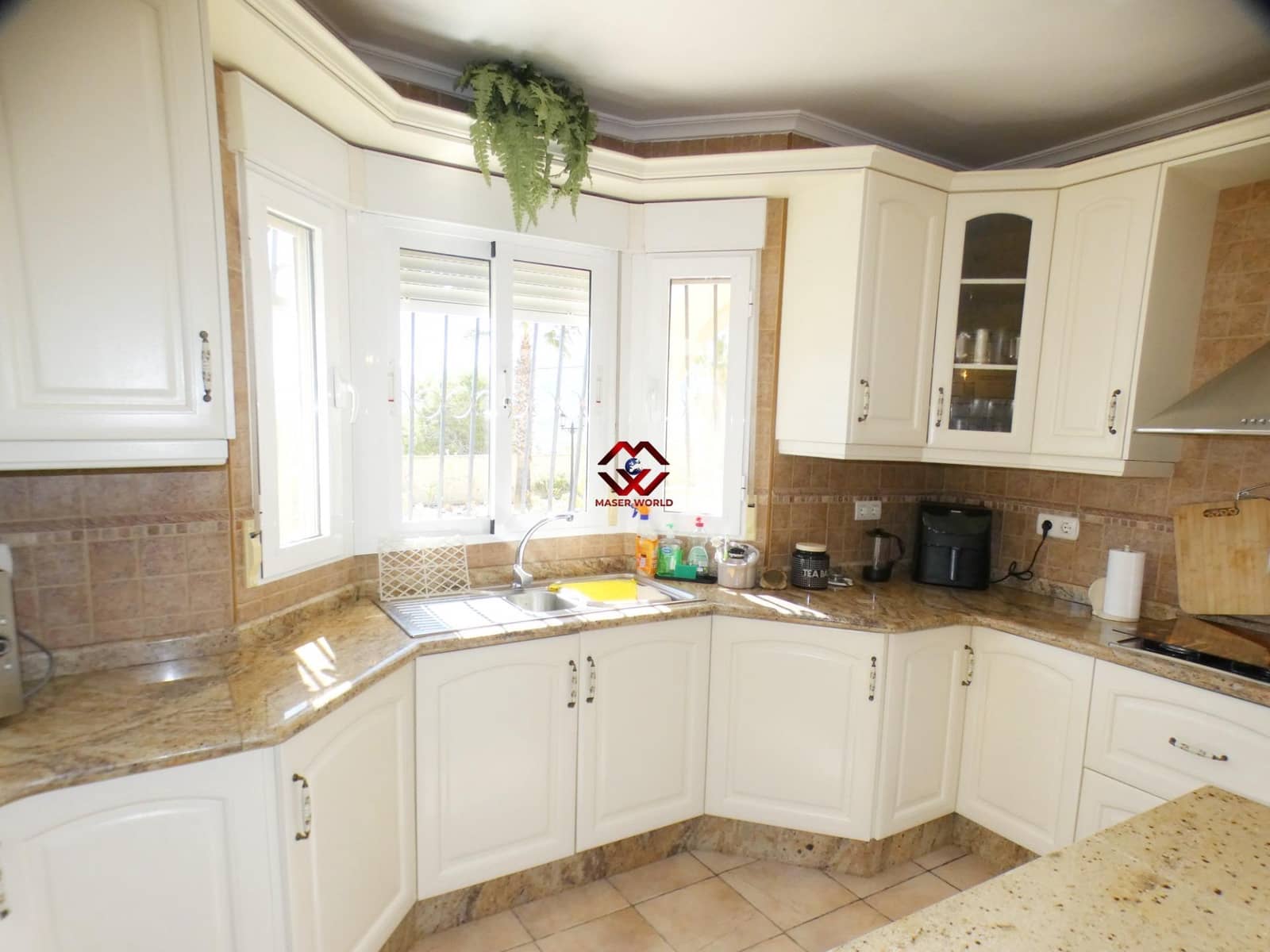 5 chambre Villa/Maison à vendre à Leiva avec piscine garage - 535 000 € (Ref: 9783541)