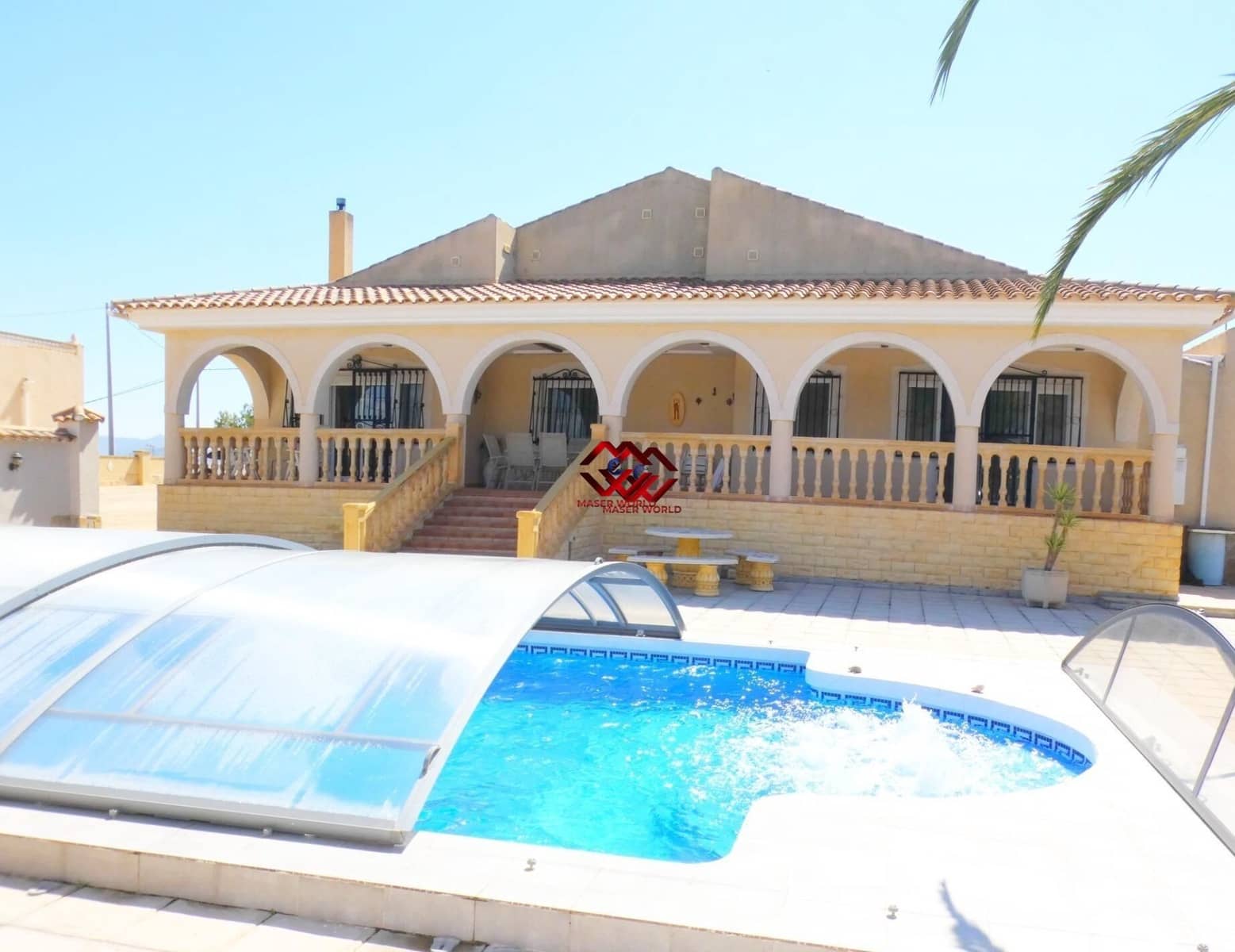 5 bedroom Villa for sale in Leiva with pool garage - € 535,000 (Ref: 9783541)