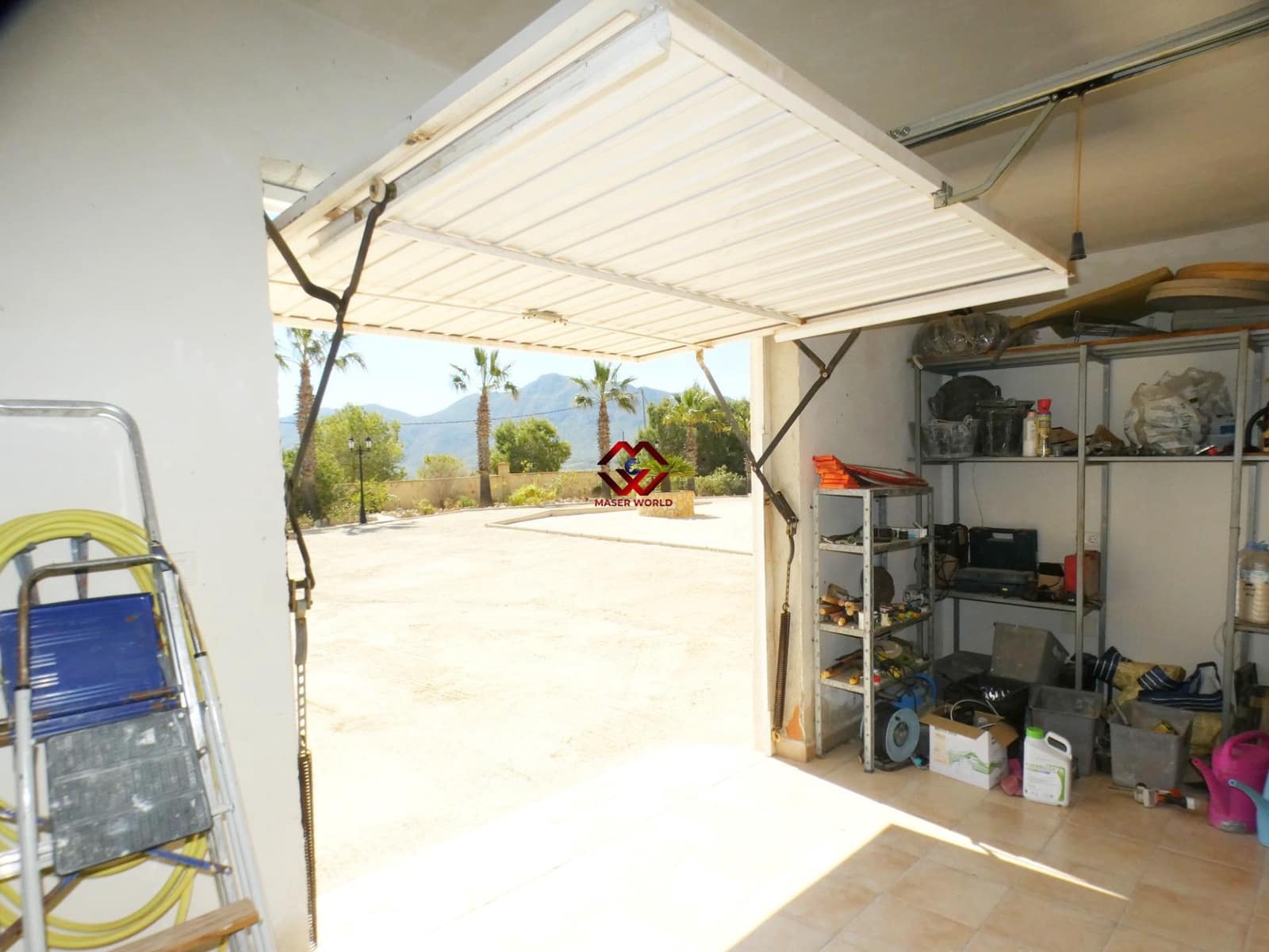 5 bedroom Villa for sale in Leiva with pool garage - € 535,000 (Ref: 9783541)