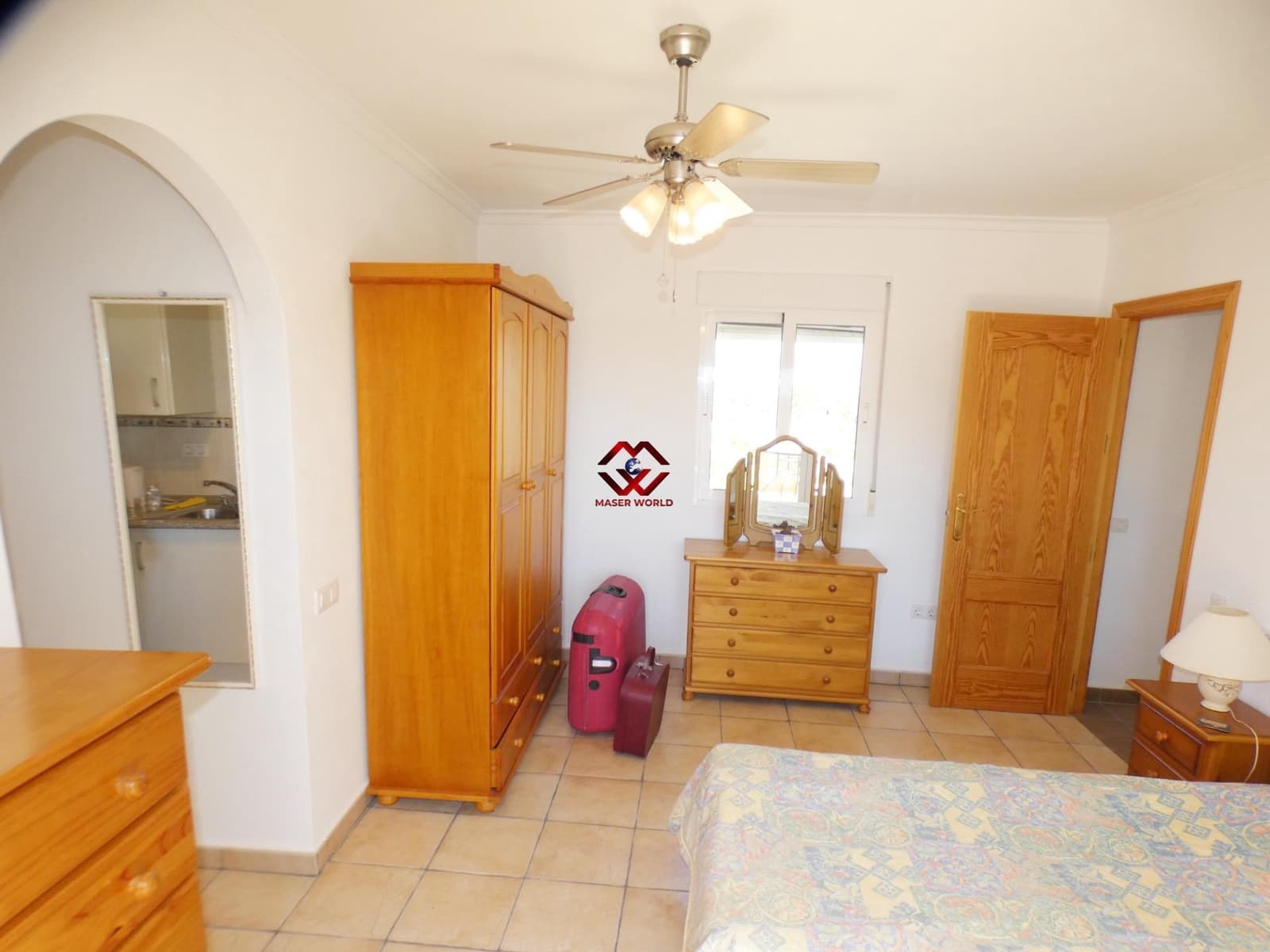 5 bedroom Villa for sale in Leiva with pool garage - € 535,000 (Ref: 9783541)