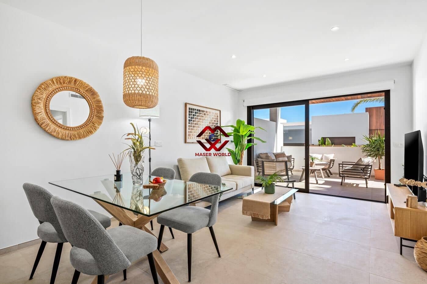 2 soverom Leilighet til salgs i Los Alcazares med svømmebasseng garasje - € 269 000 (Ref: 9783545)