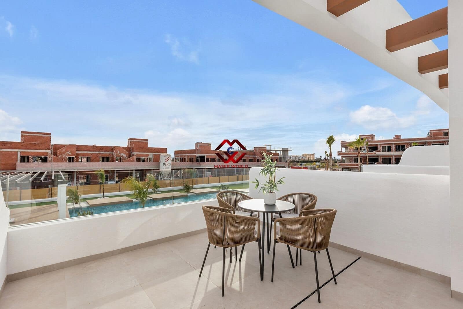 3 makuuhuone Kattohuoneisto myytävänä paikassa Los Alcazares mukana uima-altaan 
autotalli - 399 900 € (Ref: 9794543)