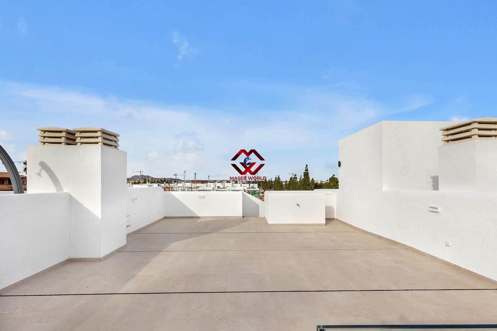 3 makuuhuone Kattohuoneisto myytävänä paikassa Los Alcazares mukana uima-altaan 
autotalli - 399 900 € (Ref: 9794543)