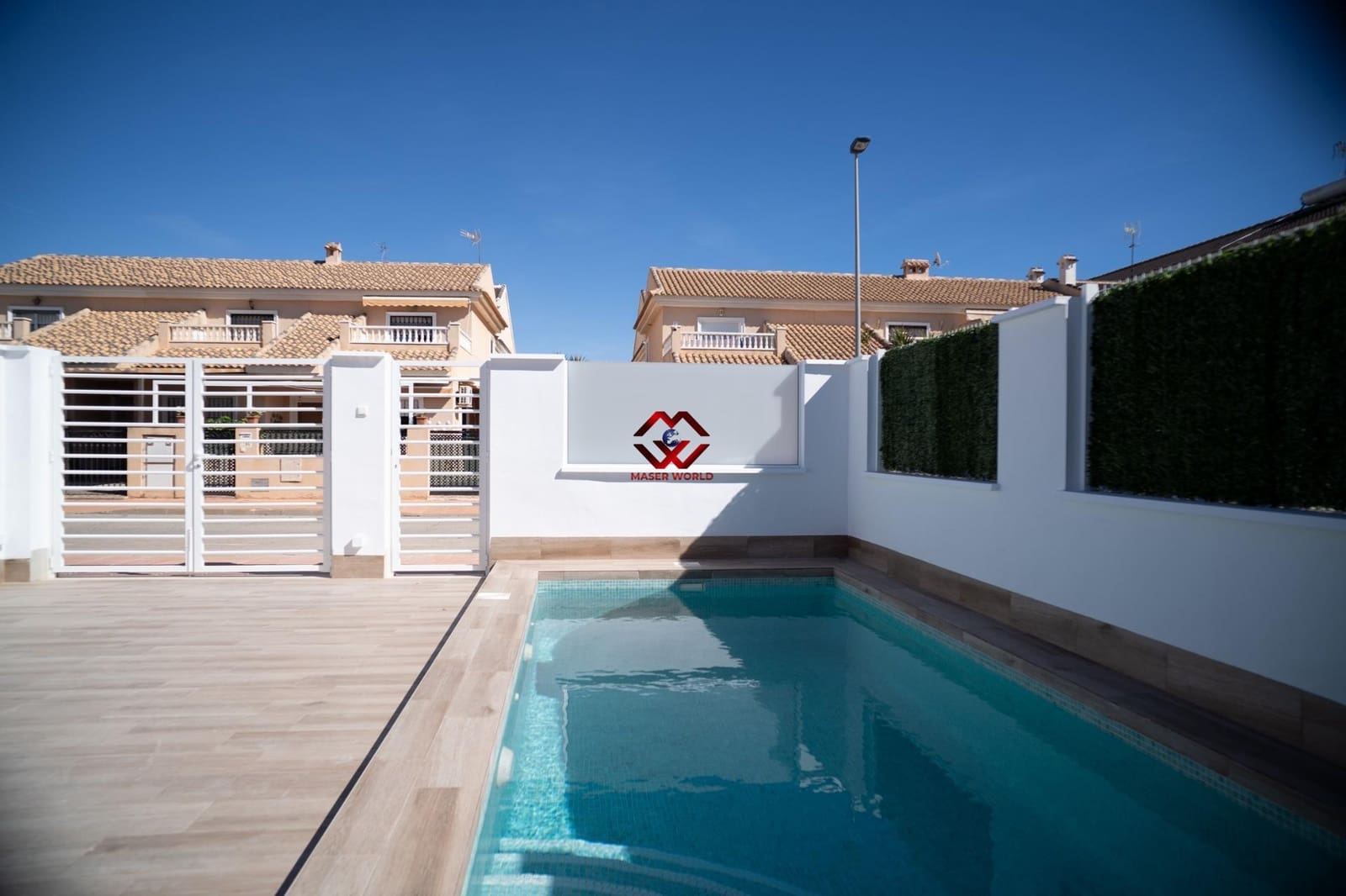 3 soveværelse Rækkehus til salg i San Javier med swimmingpool garage - € 380.000 (Ref: 9794547)
