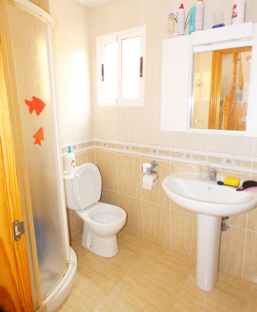 Apartamento de 4 habitaciones en Puerto de Mazarron en venta con garaje - 219.900 € (Ref: 9812418)