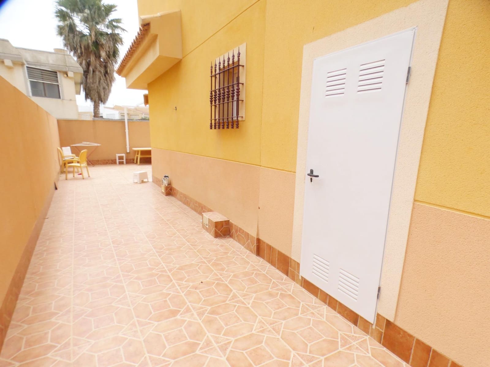 Apartamento de 4 habitaciones en Puerto de Mazarron en venta con garaje - 219.900 € (Ref: 9812418)