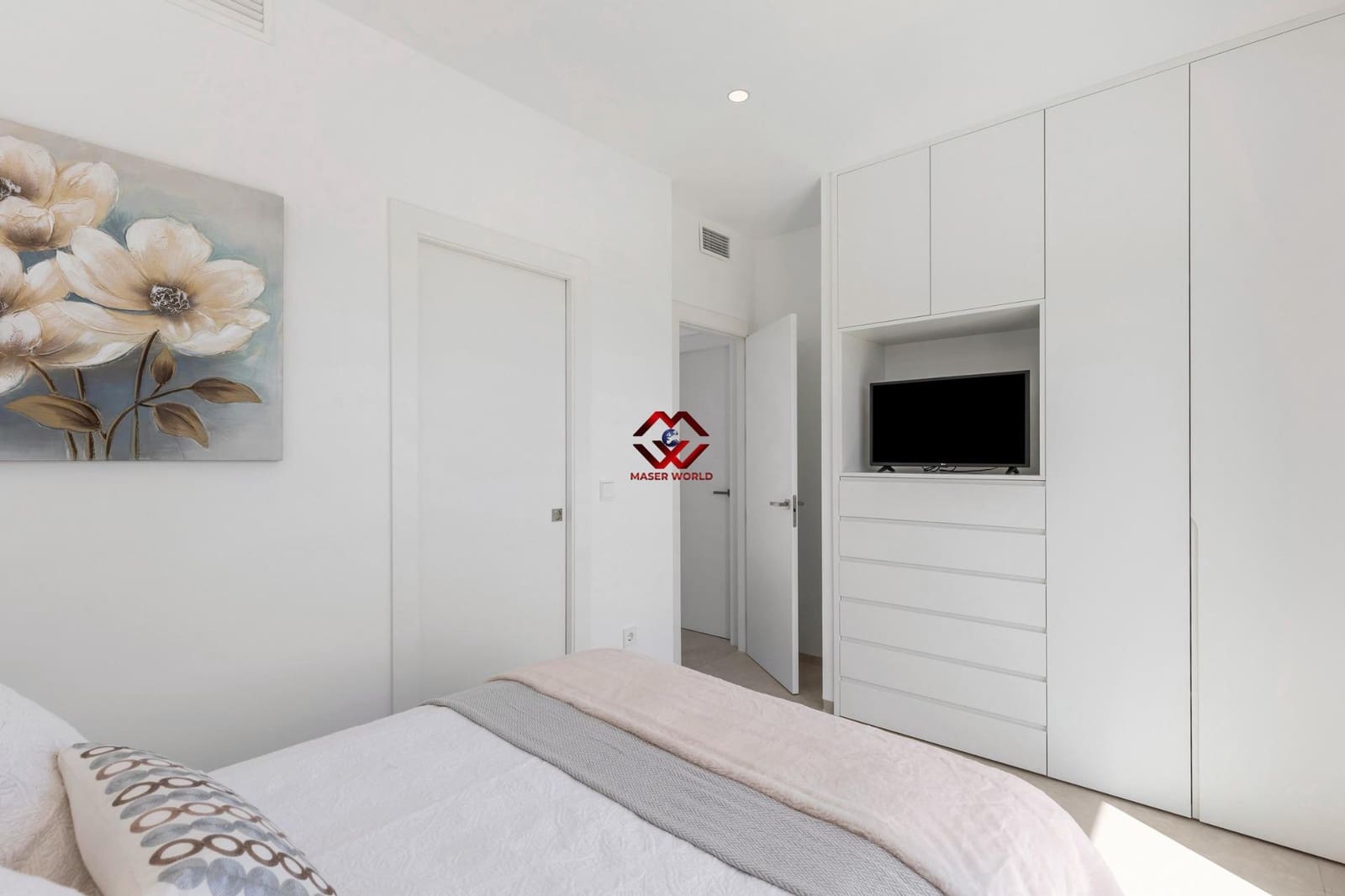 Chalet de 3 habitaciones en Los Alcázares en venta con piscina garaje - 489.000 € (Ref: 9820438)