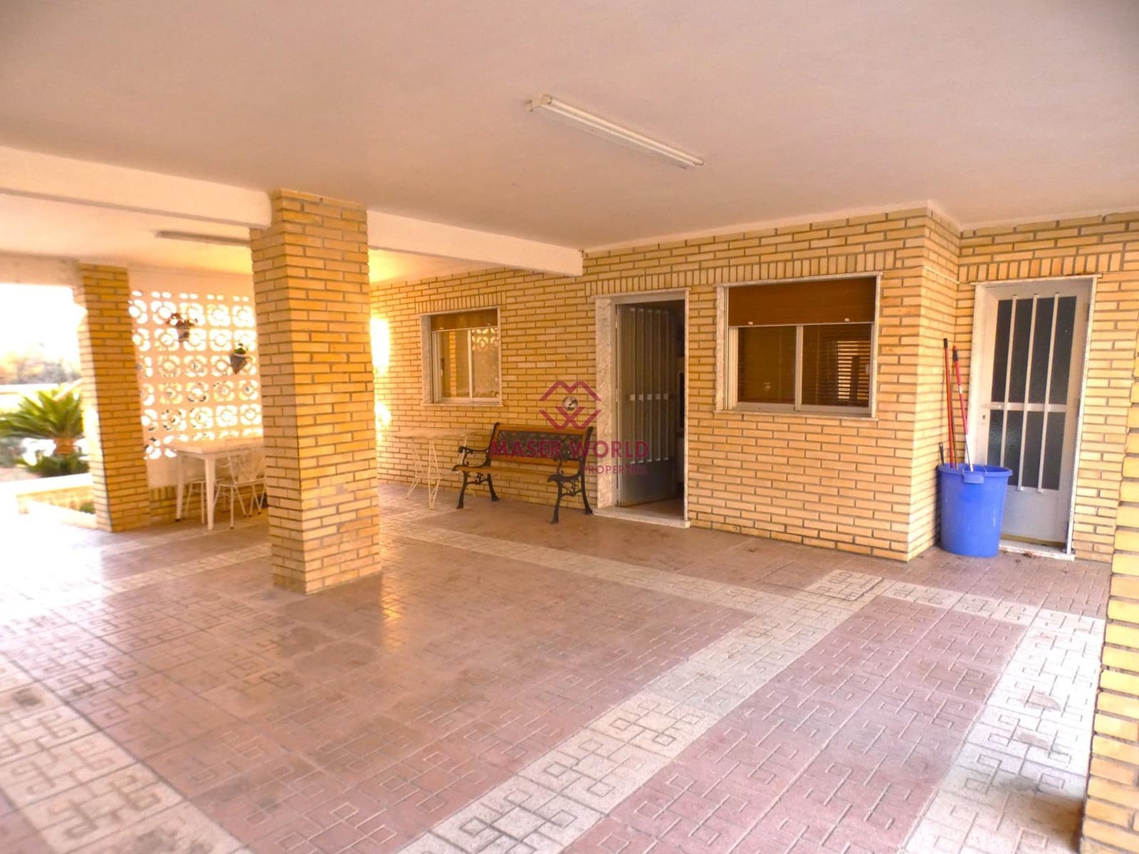 4 bedroom Apartment for sale in Isla Plana with garage - € 299,000 (Ref: 9822846)
