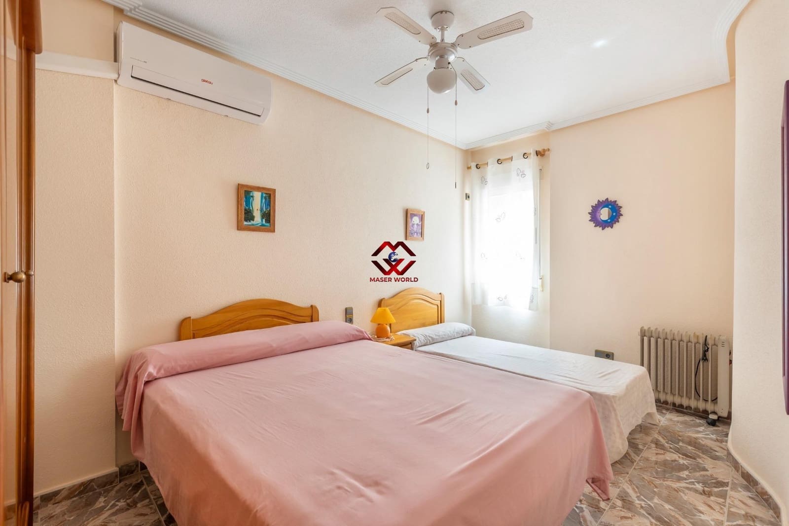 4 chambre Villa/Maison Mitoyenne à vendre à Los Alcazares avec garage - 199 000 € (Ref: 9825196)