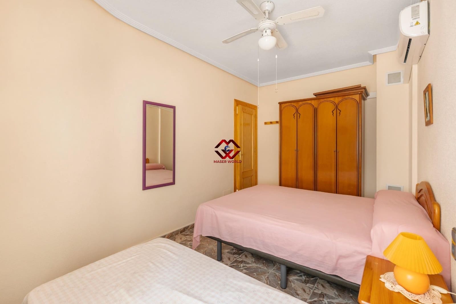 4 chambre Villa/Maison Mitoyenne à vendre à Los Alcazares avec garage - 199 000 € (Ref: 9825196)
