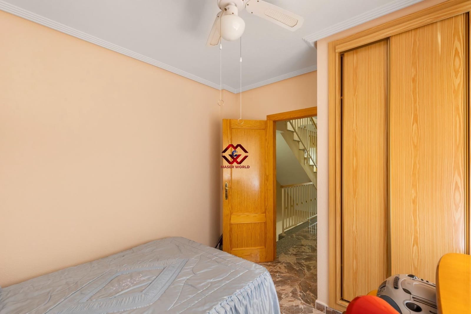 4 chambre Villa/Maison Mitoyenne à vendre à Los Alcazares avec garage - 199 000 € (Ref: 9825196)