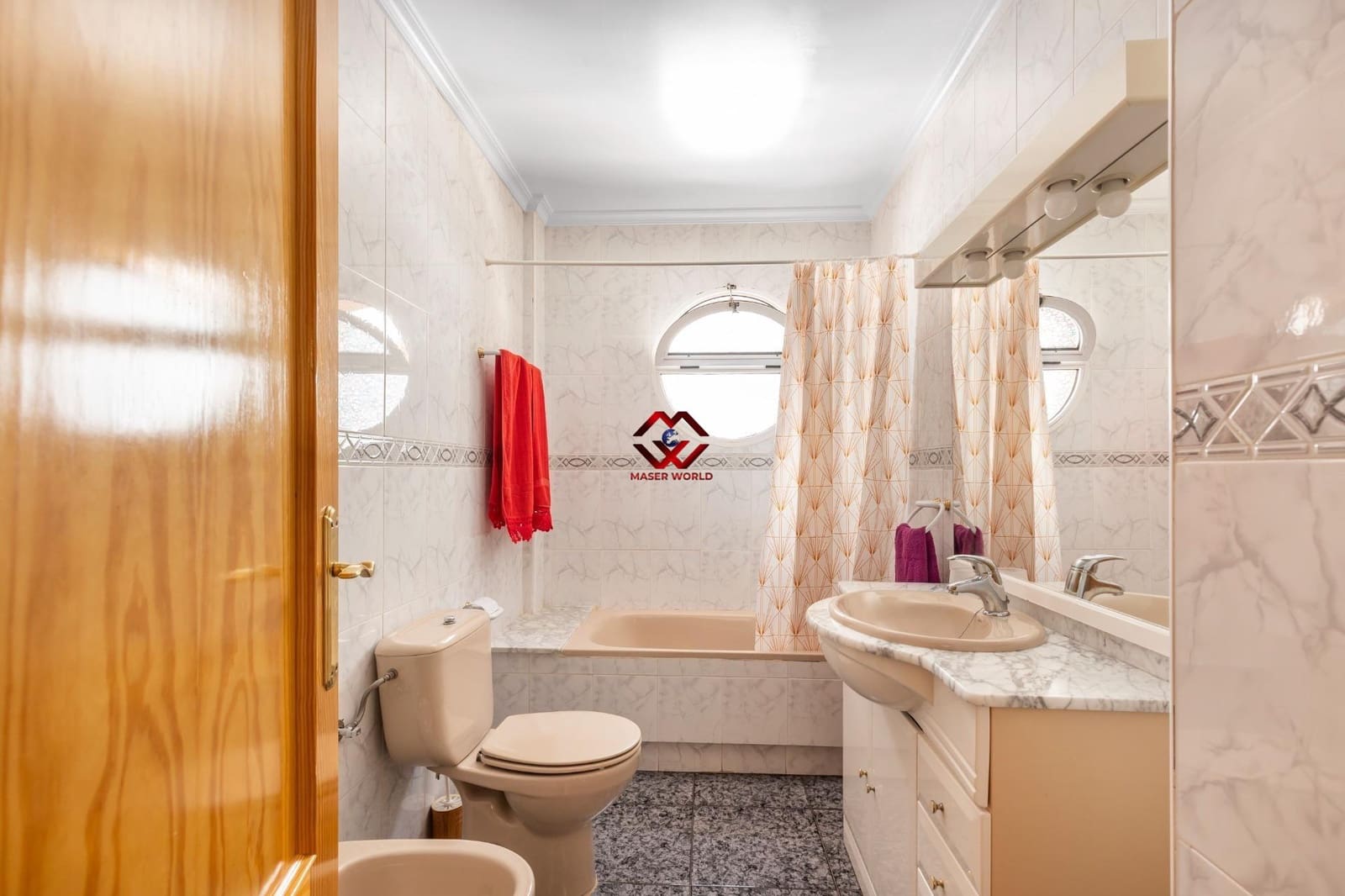 4 chambre Villa/Maison Mitoyenne à vendre à Los Alcazares avec garage - 199 000 € (Ref: 9825196)