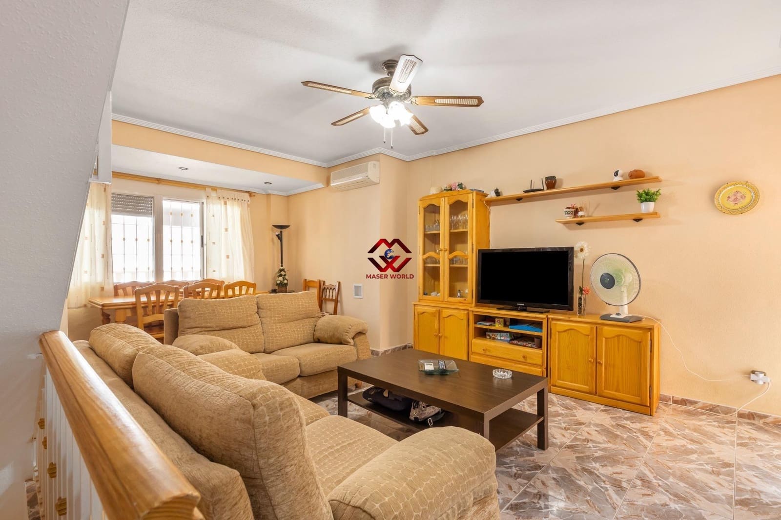 4 chambre Villa/Maison Mitoyenne à vendre à Los Alcazares avec garage - 199 000 € (Ref: 9825196)
