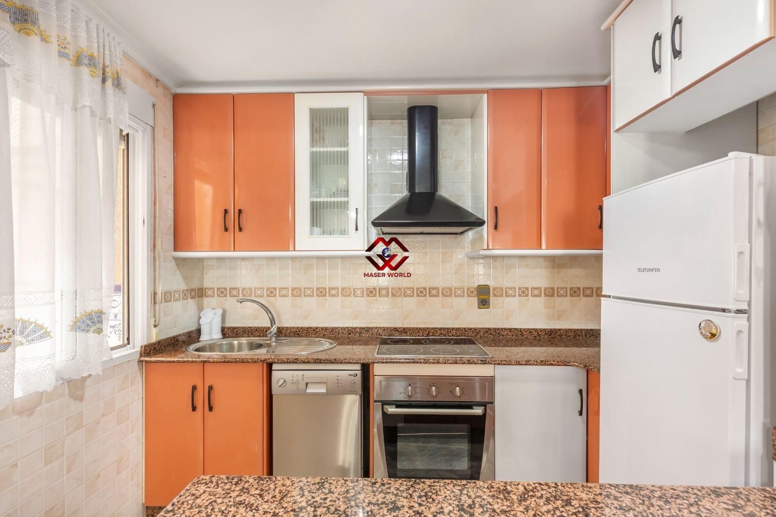 4 chambre Villa/Maison Mitoyenne à vendre à Los Alcazares avec garage - 199 000 € (Ref: 9825196)