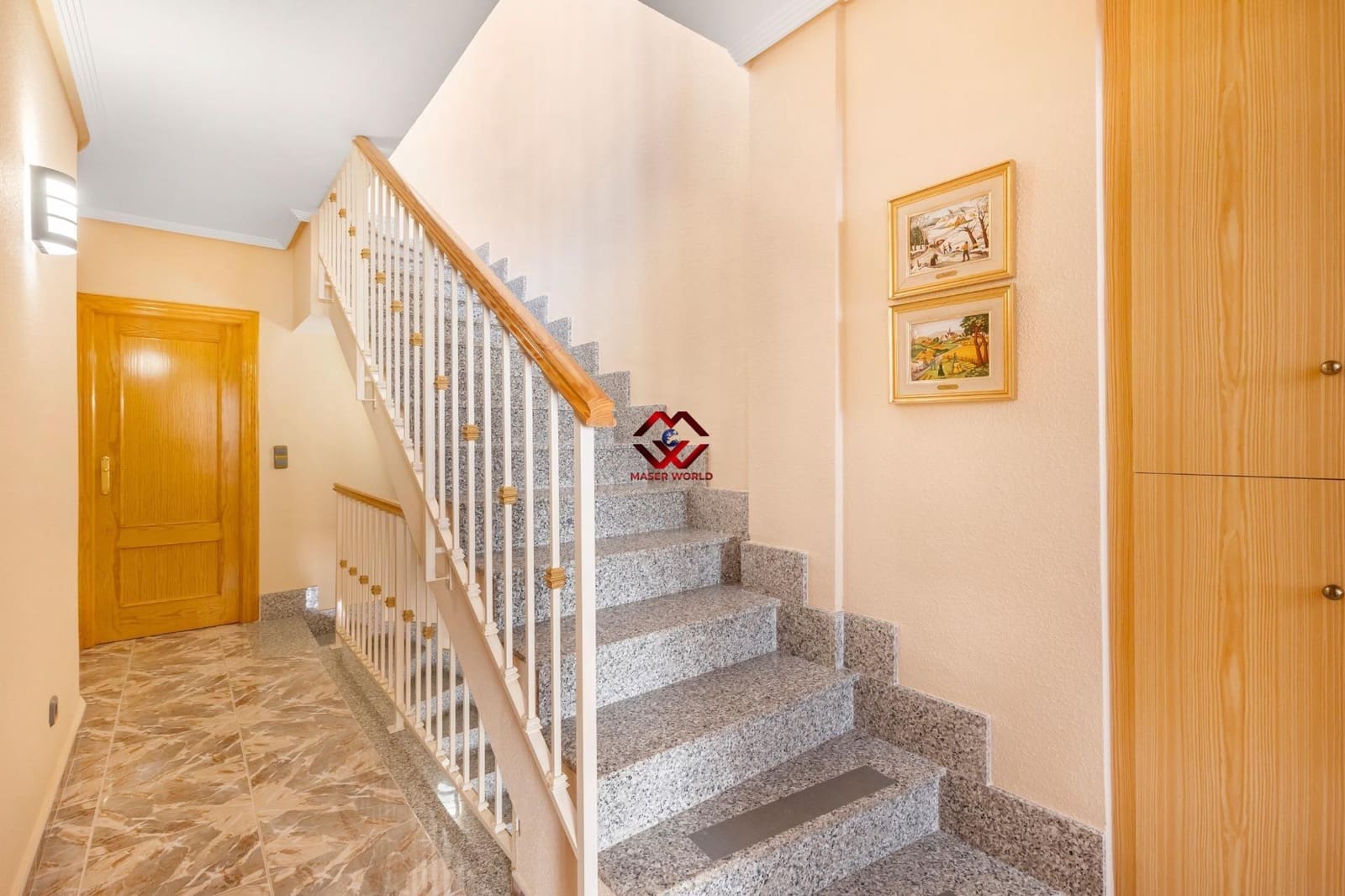 4 chambre Villa/Maison Mitoyenne à vendre à Los Alcazares avec garage - 199 000 € (Ref: 9825196)