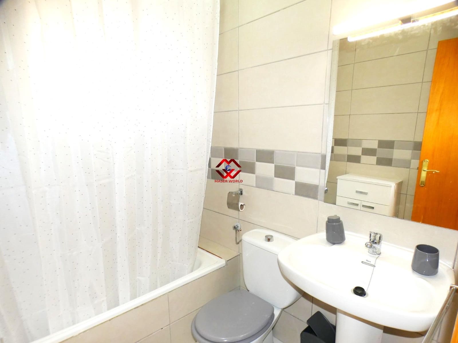 Apartamento de 2 habitaciones en Alamillo en venta con piscina - 159.000 € (Ref: 9829034)